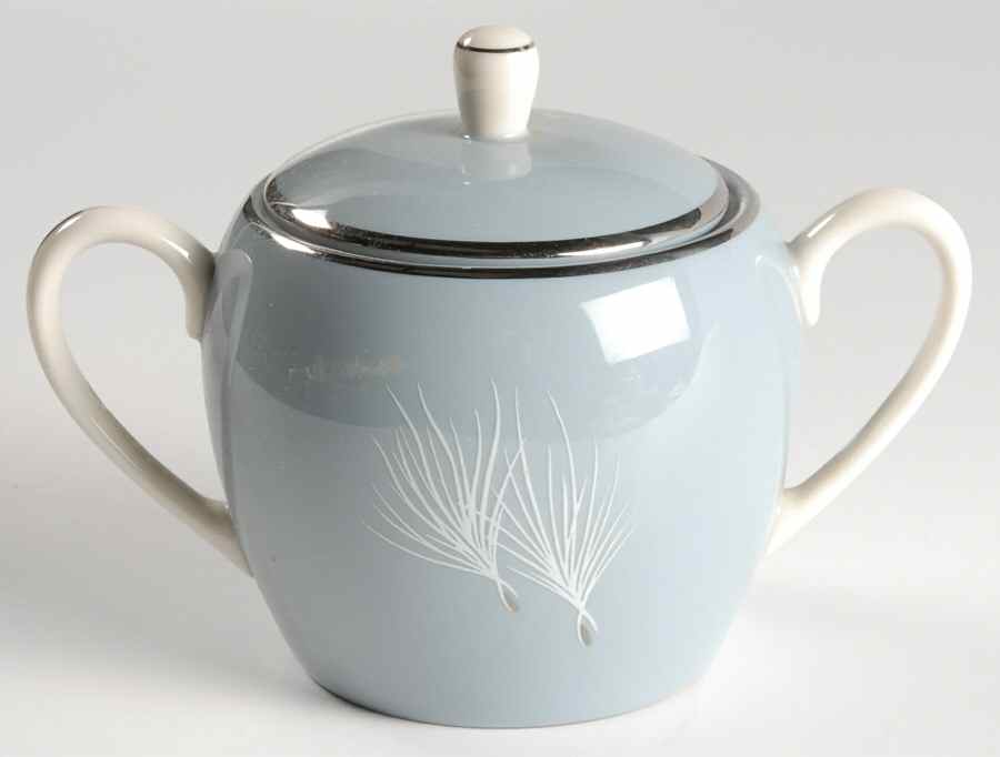 Blue Skies Sugar Bowl & Lid by Pickard-1
