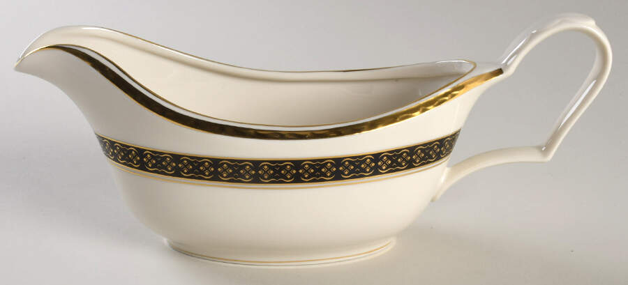 Black Sapphire Gravy Boat by Pickard-1