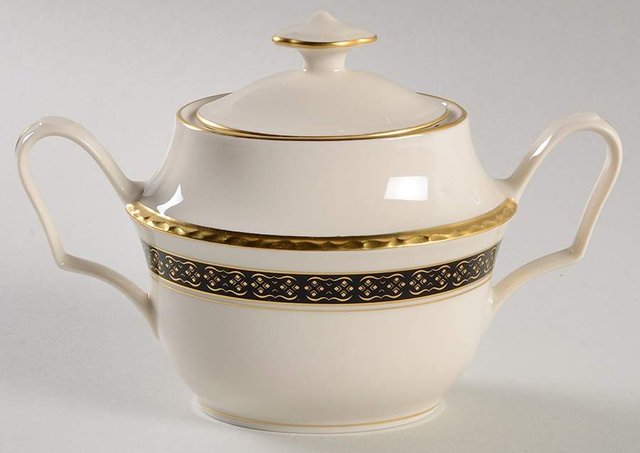 Black Sapphire Sugar Bowl & Lid by Pickard-1