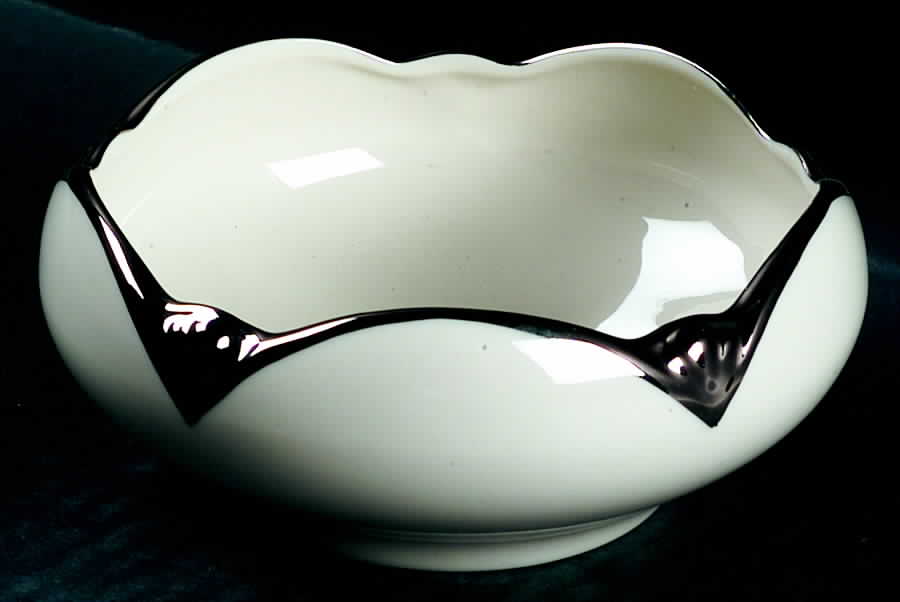 Bracelet Platinum Tulip Bowl by Pickard-1