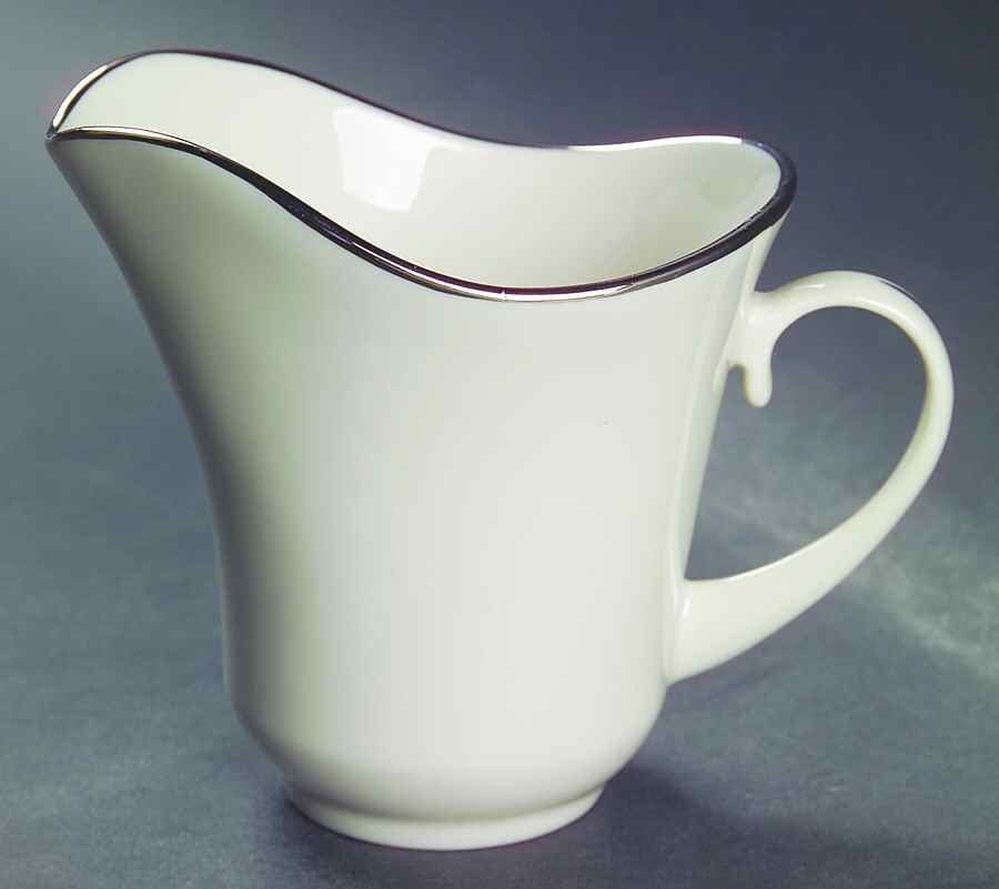 Bracelet Platinum Creamer by Pickard-1