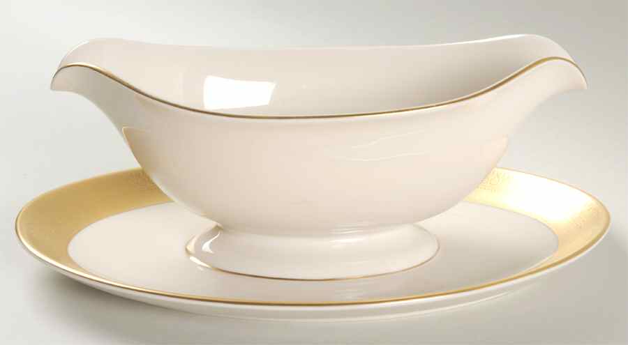Centennial (Ivory Background) Gravy Boat with Attached Underplate by Pickard-1