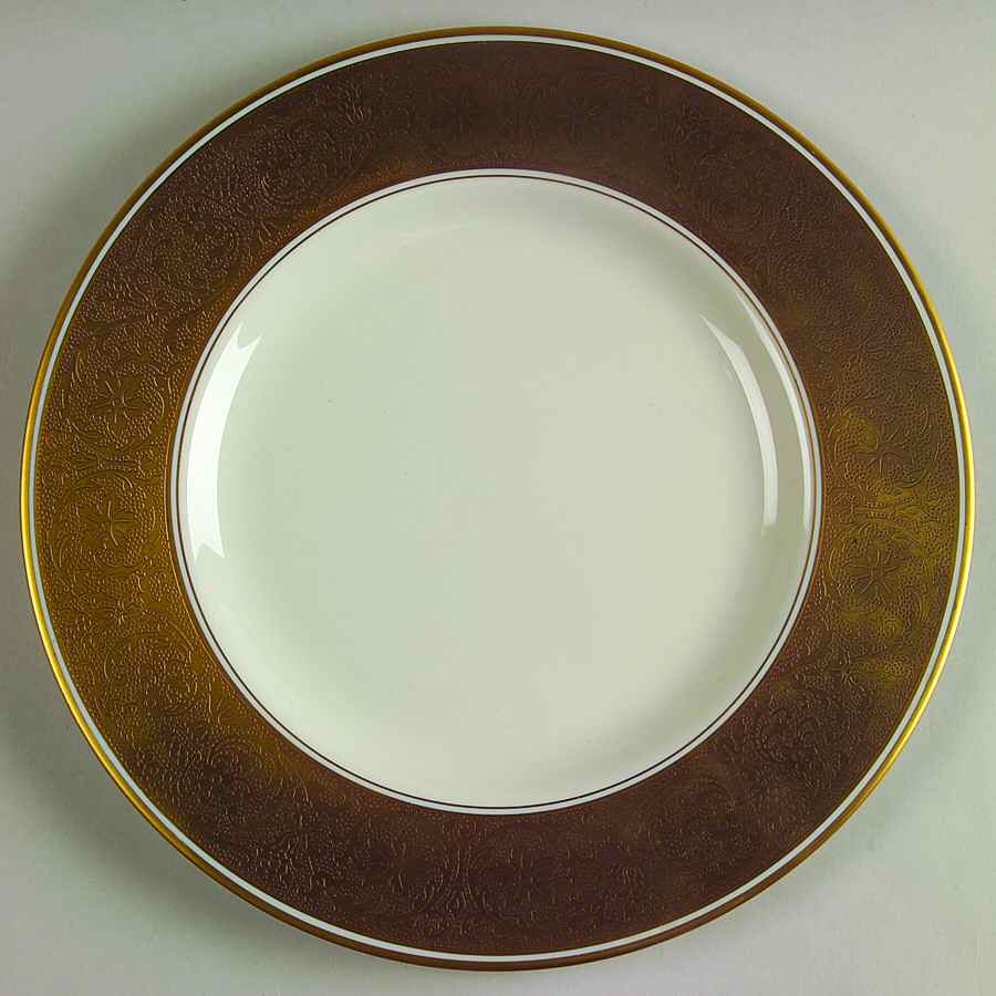Coronation Dinner Plate by Pickard-1