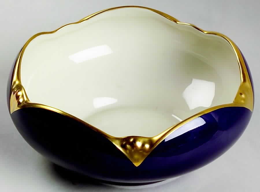 Ensemble Blue Tulip Bowl by Pickard-1