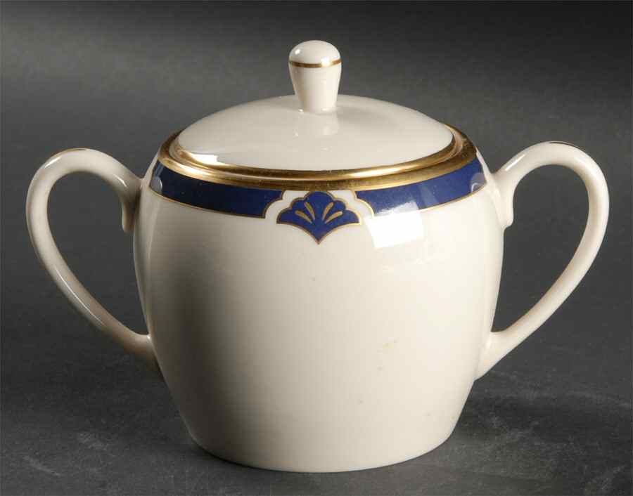 Ensemble Blue Sugar Bowl & Lid by Pickard-1