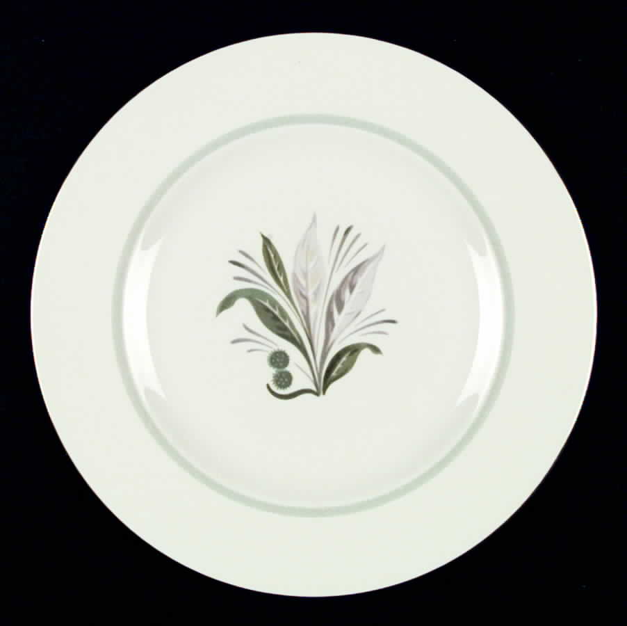 Fantasy Dinner Plate by Pickard-1