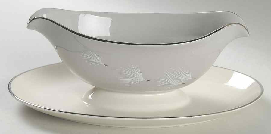 Gossamer Gravy Boat with Attached Underplate by Pickard-1