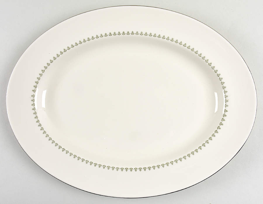 Greenbrier 15" Oval Serving Platter by Pickard-1