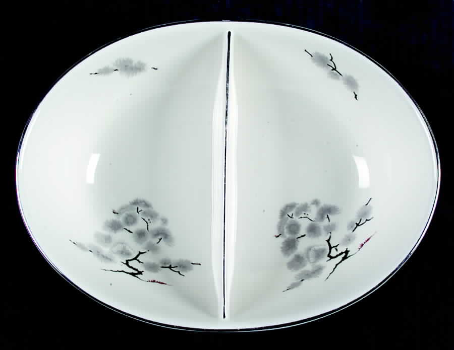 Hemlock 9" Oval Divided Vegetable Bowl by Pickard-1