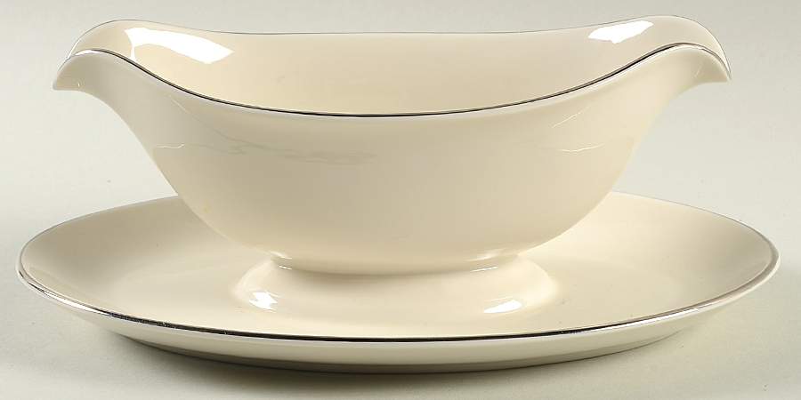 Horizon Gravy Boat with Attached Underplate by Pickard-1