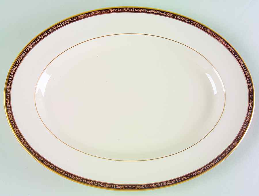 Illusion 15" Oval Serving Platter by Pickard-1