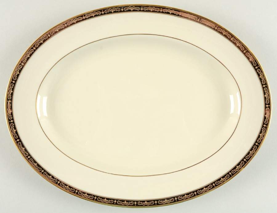 Illusion 12" Oval Serving Platter by Pickard-1