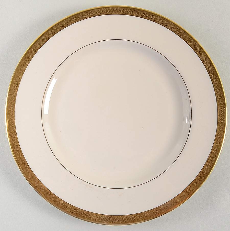 Jefferson Salad Plate by Pickard-1