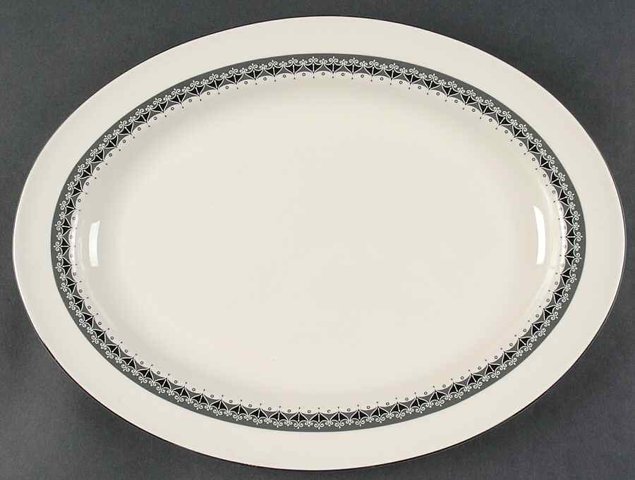 Kimberly 14" Oval Serving Platter by Pickard-1