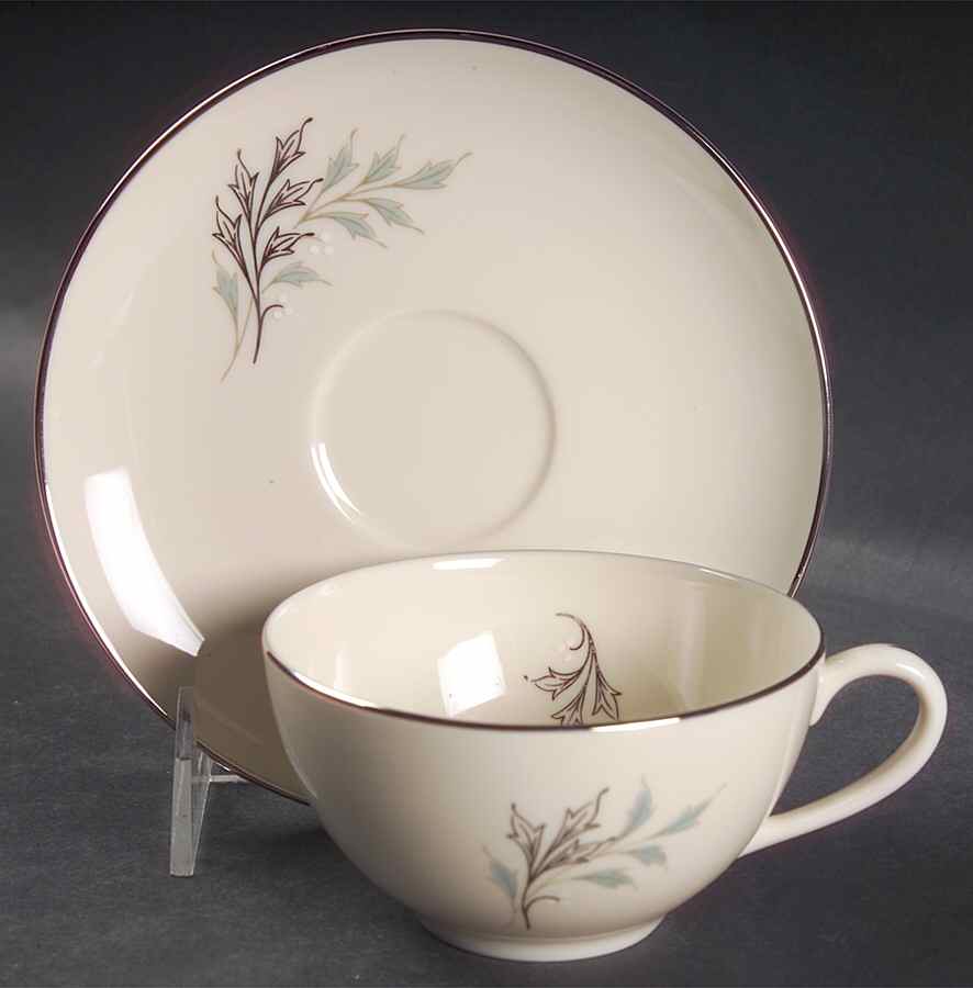 La Rond Flat Cup & Saucer Set by Pickard-1