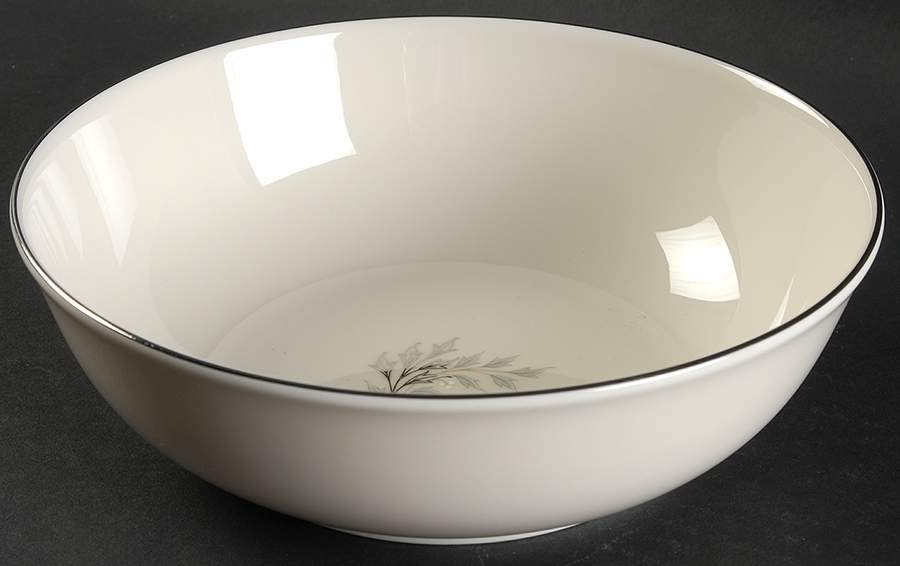 La Rond 8" Round Vegetable Bowl by Pickard-1