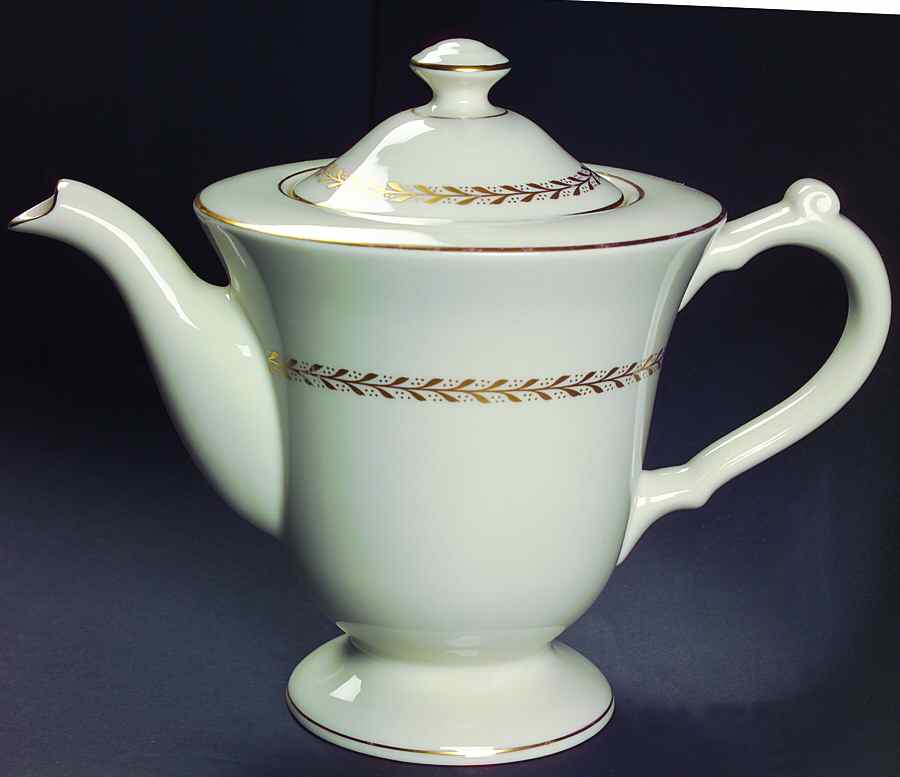 Laurel Tea/Coffee Pot & Lid by Pickard-1