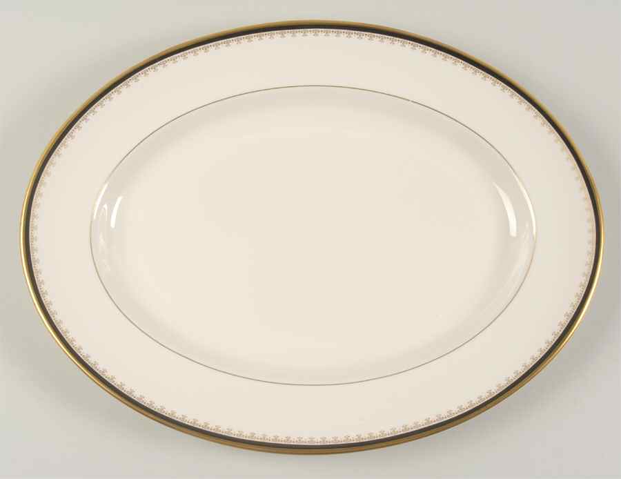 Majesty 15" Oval Serving Platter by Pickard-1