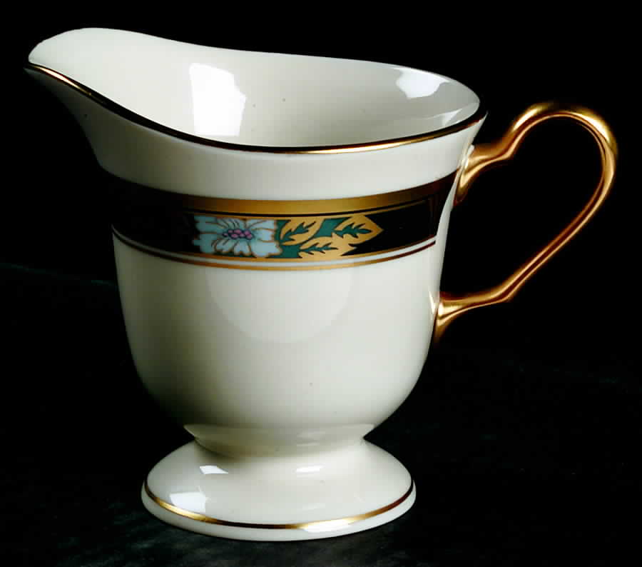 Martinique Creamer by Pickard-1