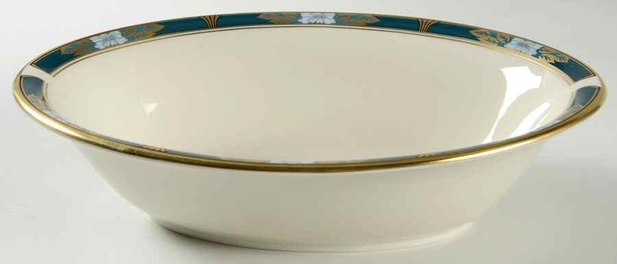 Martinique 9" Oval Vegetable Bowl by Pickard-1
