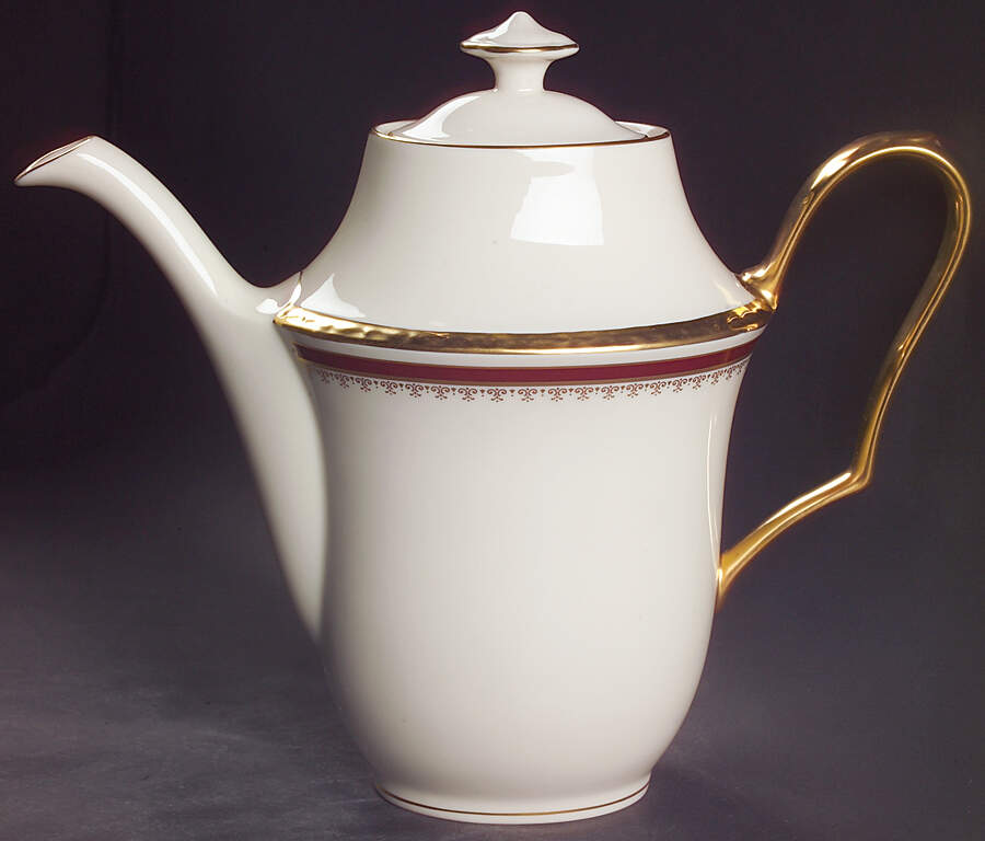 Monticello Tea/Coffee Pot & Lid by Pickard-1