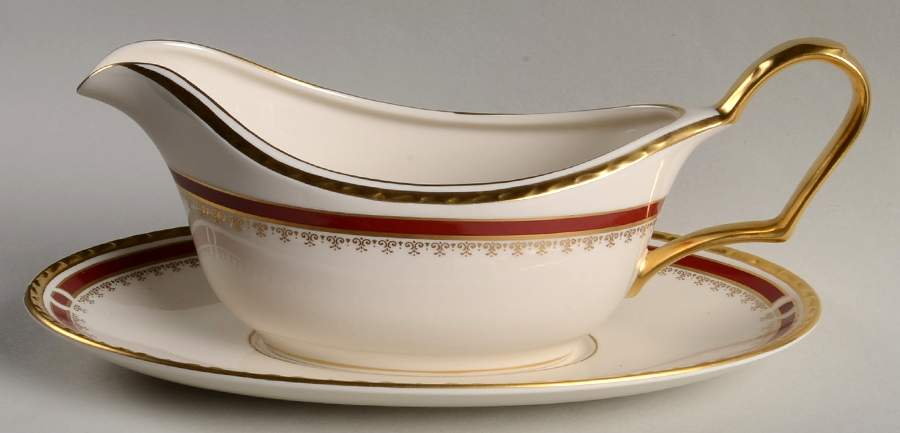 Monticello Gravy Boat & Underplate by Pickard-1