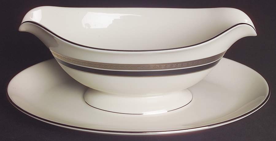 Nocturne Gravy Boat with Attached Underplate by Pickard-1
