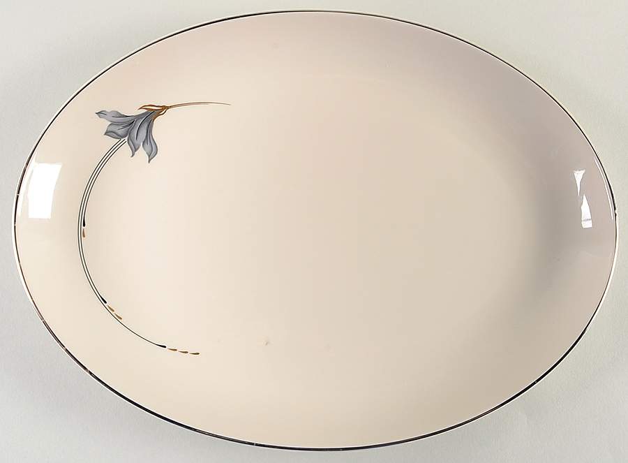 Nouveau 12" Oval Serving Platter by Pickard-1