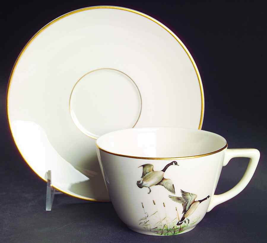 PIC4 Oversized Cup & Saucer Set by Pickard-1