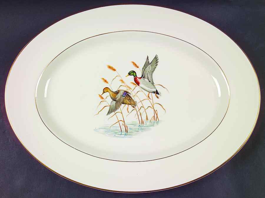 PIC4 15" Oval Serving Platter by Pickard-1