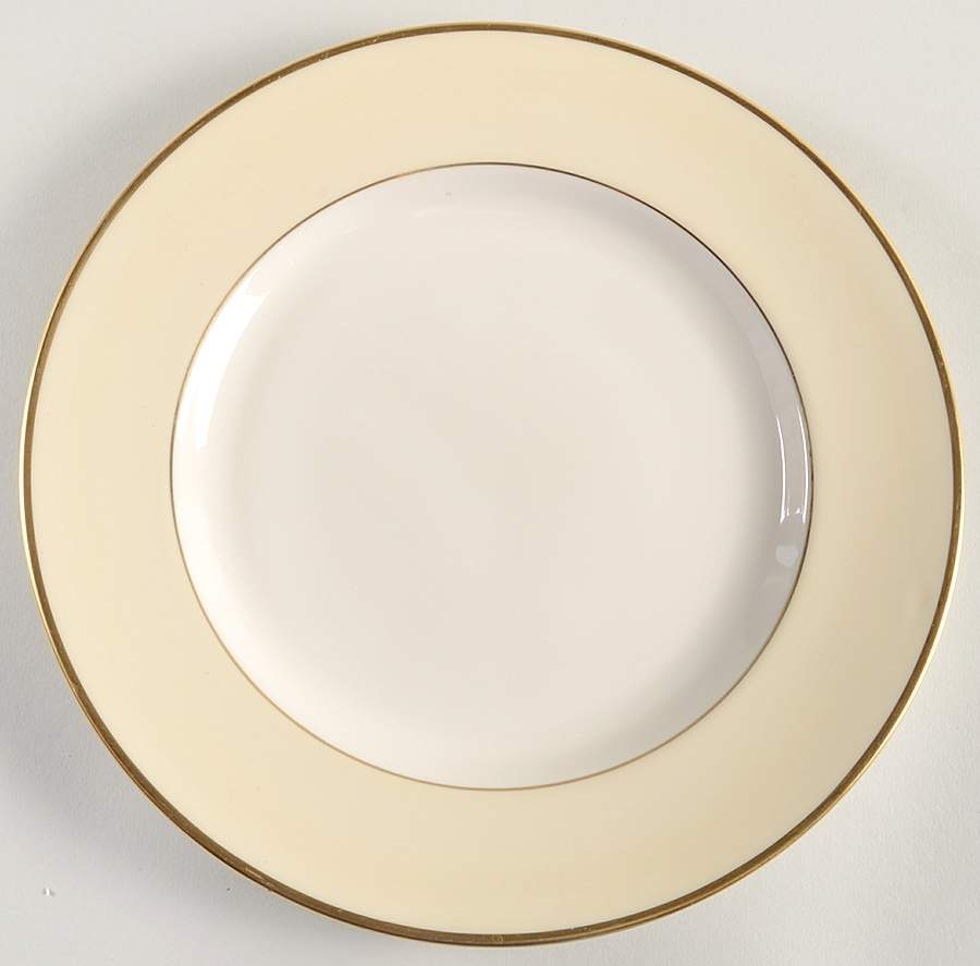 Pilgrim Luncheon Plate by Pickard-1