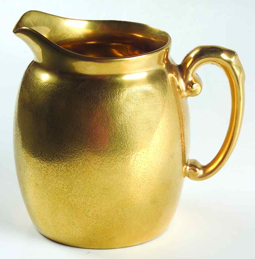 Plain Encrusted 28 Oz Jug by Pickard-1