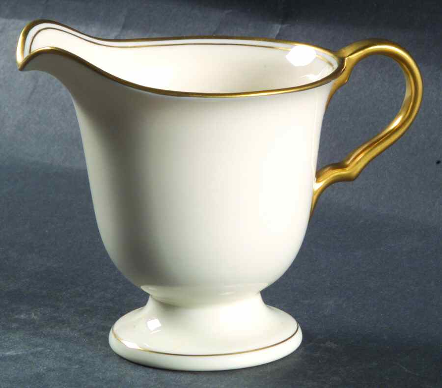 Puritan (Cream, Double Trim) Creamer by Pickard-1