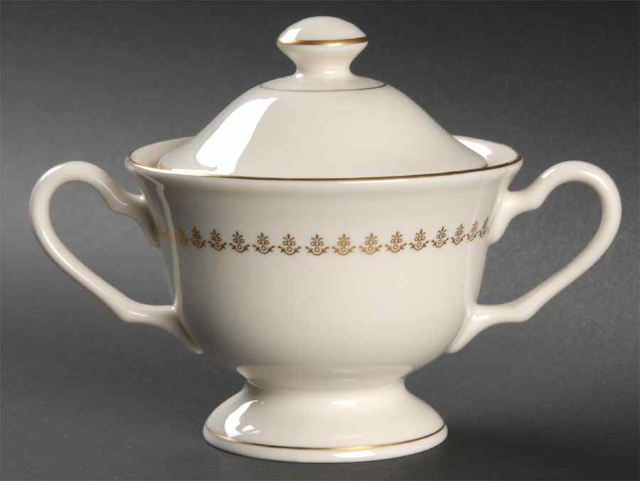 Regina Sugar Bowl & Lid by Pickard-1