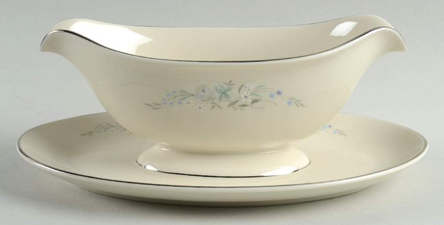 Remembrance Gravy Boat with Attached Underplate by Pickard-1