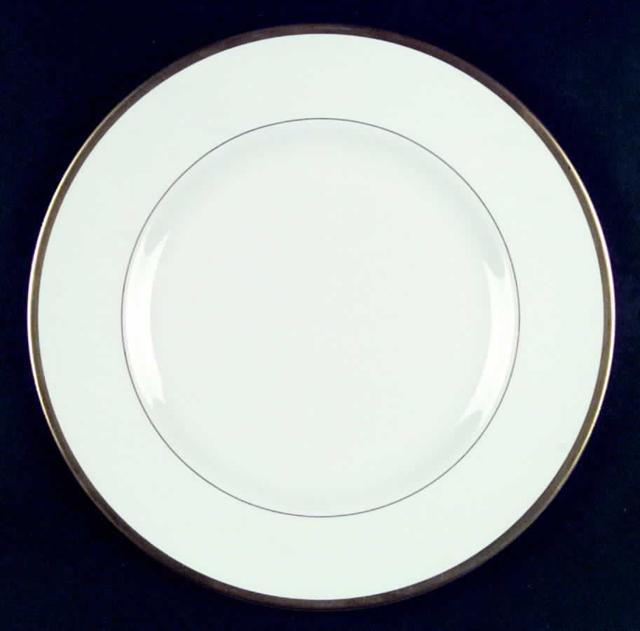 Richmond Dinner Plate by Pickard-1