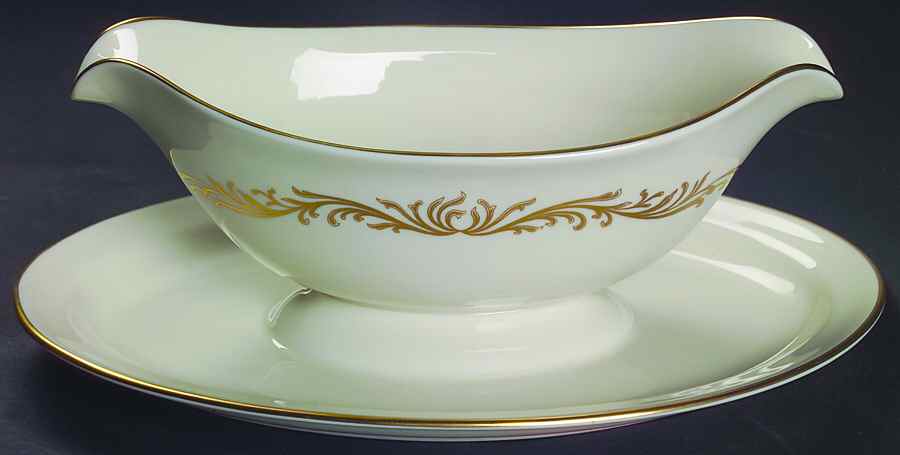 Rocail Gravy Boat with Attached Underplate by Pickard-1