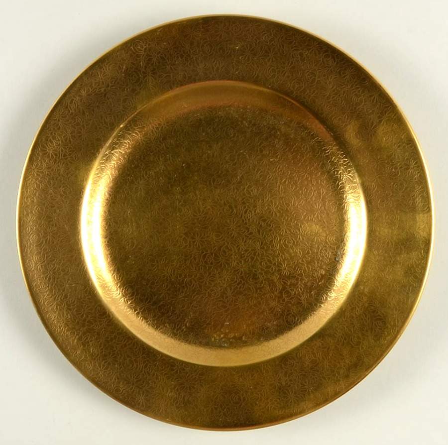 Rose and Daisy Luncheon Plate by Pickard-1