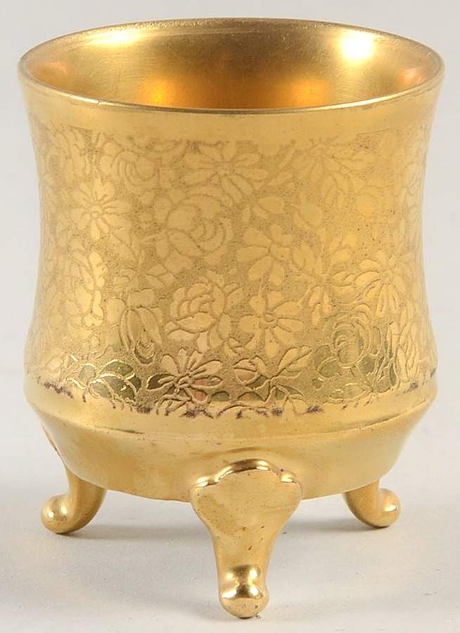 Rose and Daisy Cigarette Holder by Pickard-1