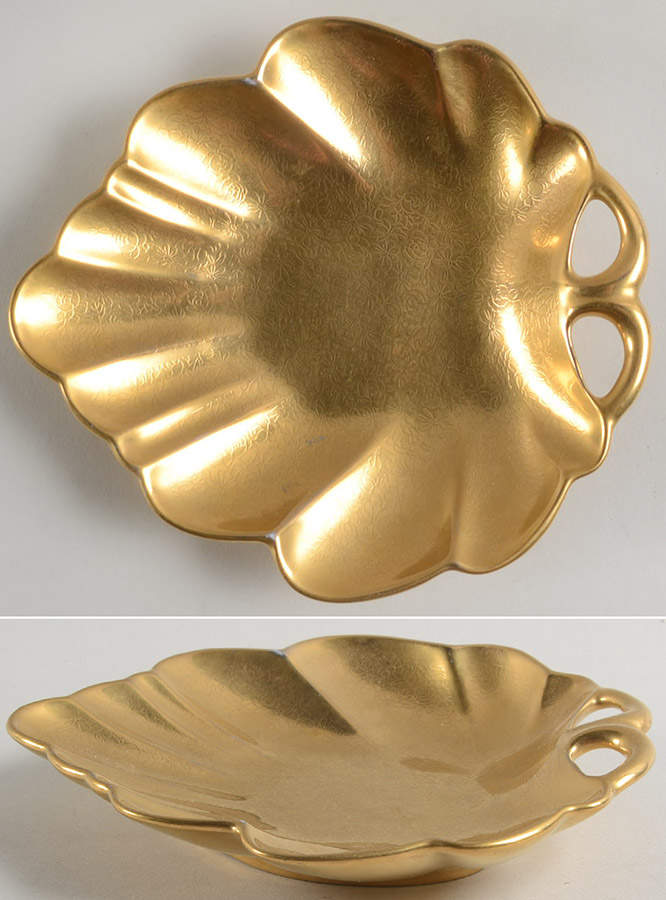 Rose and Daisy 7" Leaf Dish by Pickard-1