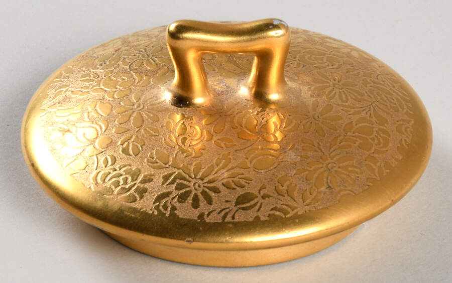 Rose and Daisy Lid for Sugar Bowl by Pickard-1