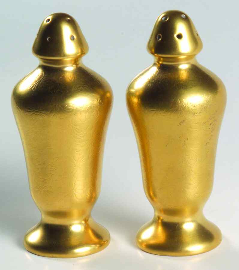 Rose and Daisy Salt & Pepper Set by Pickard-1