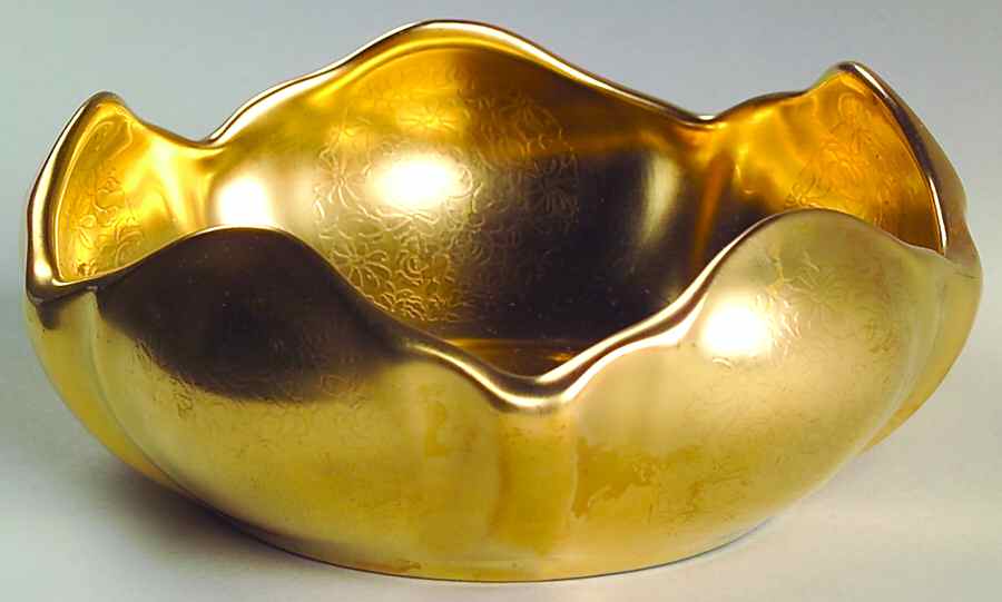Rose and Daisy Tulip Bowl by Pickard-1