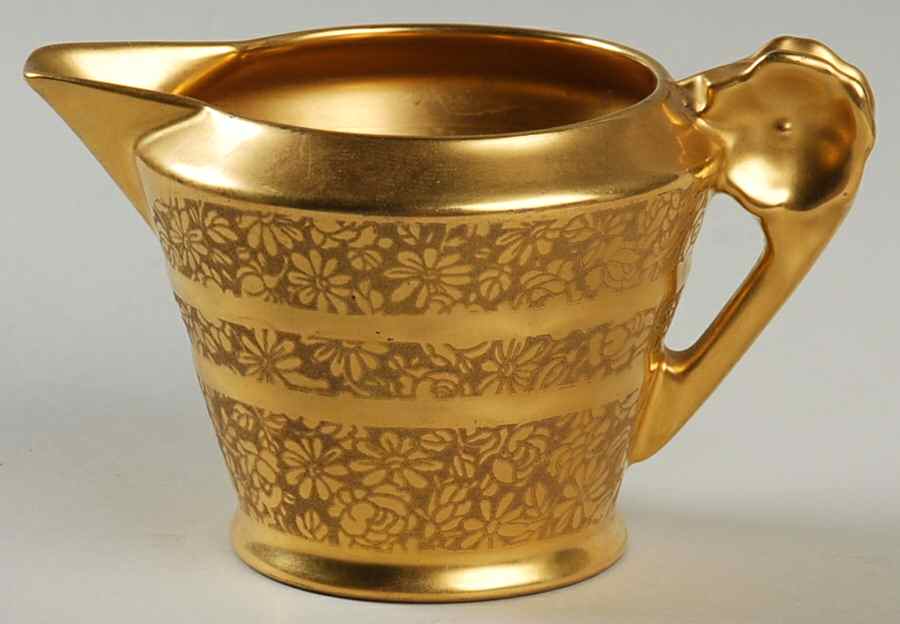 Rose and Daisy Mini Creamer by Pickard-1