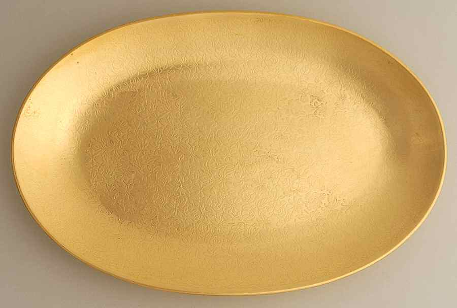 Rose and Daisy 9" Oval Tray by Pickard-1