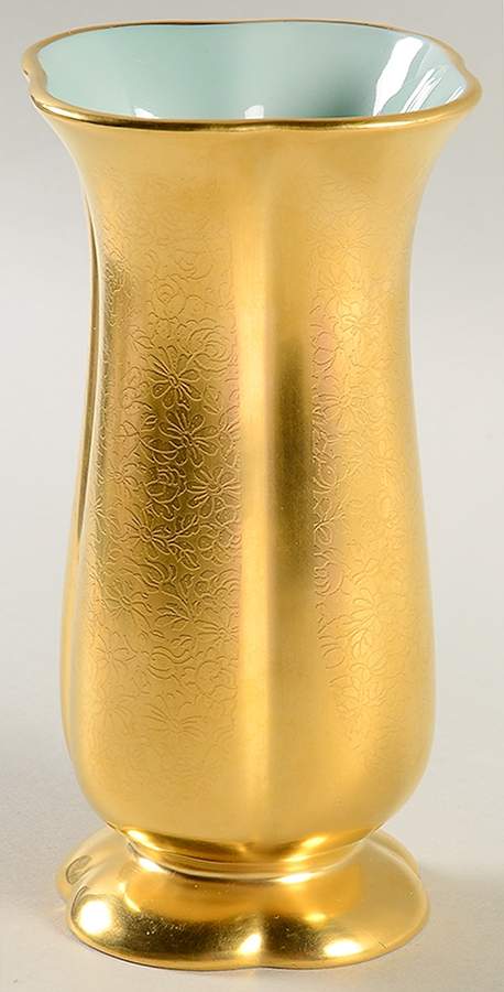 Rose and Daisy 5" Vase by Pickard-1