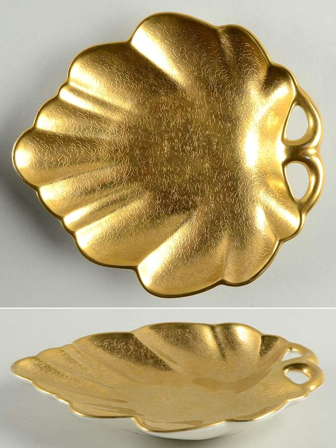 Rose and Daisy 7" Leaf Dish by Pickard-1