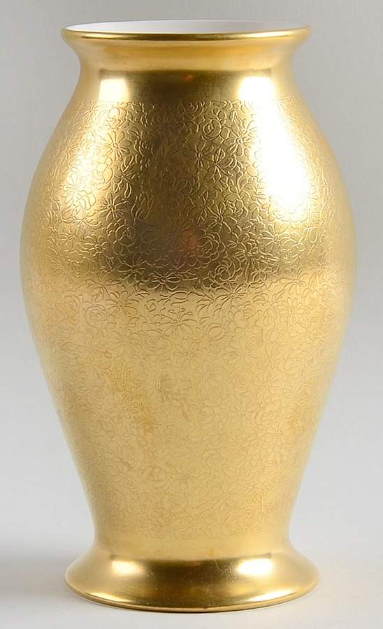 Rose and Daisy 6" Vase by Pickard-1