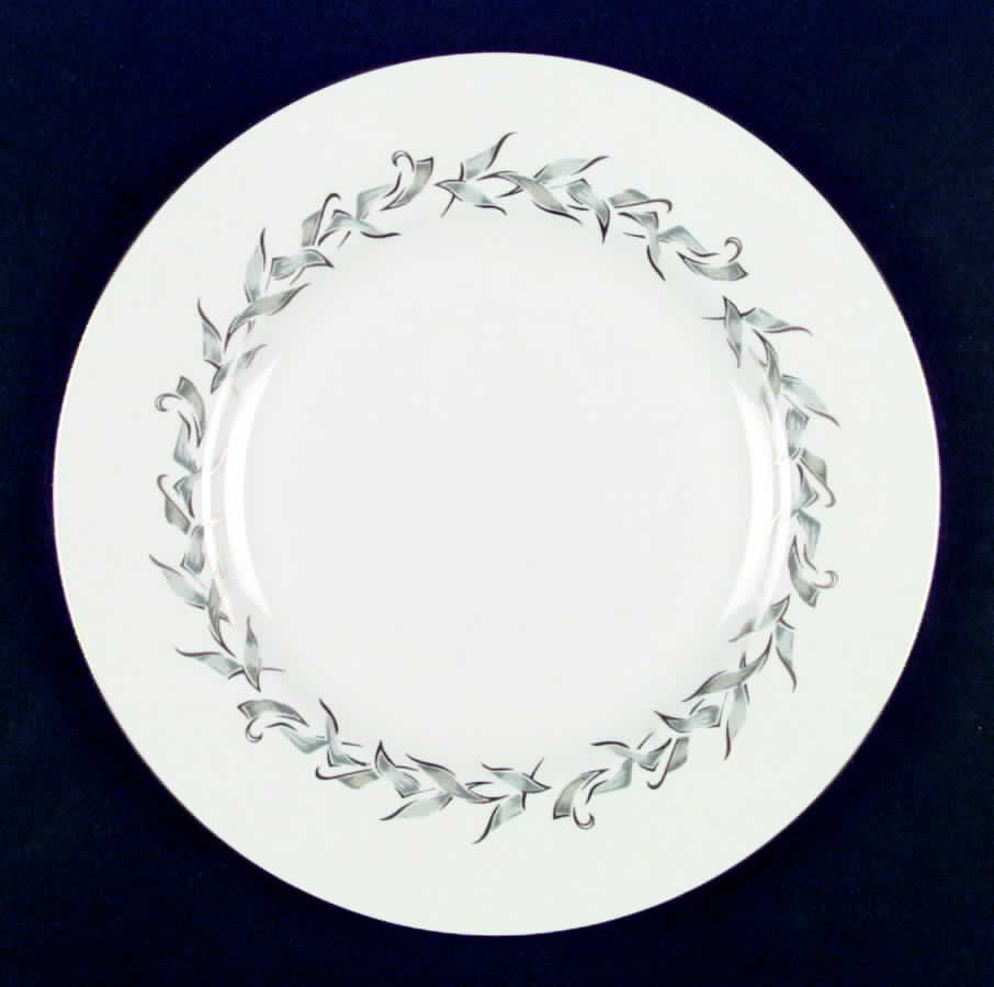 Rondelay Dinner Plate by Pickard-1