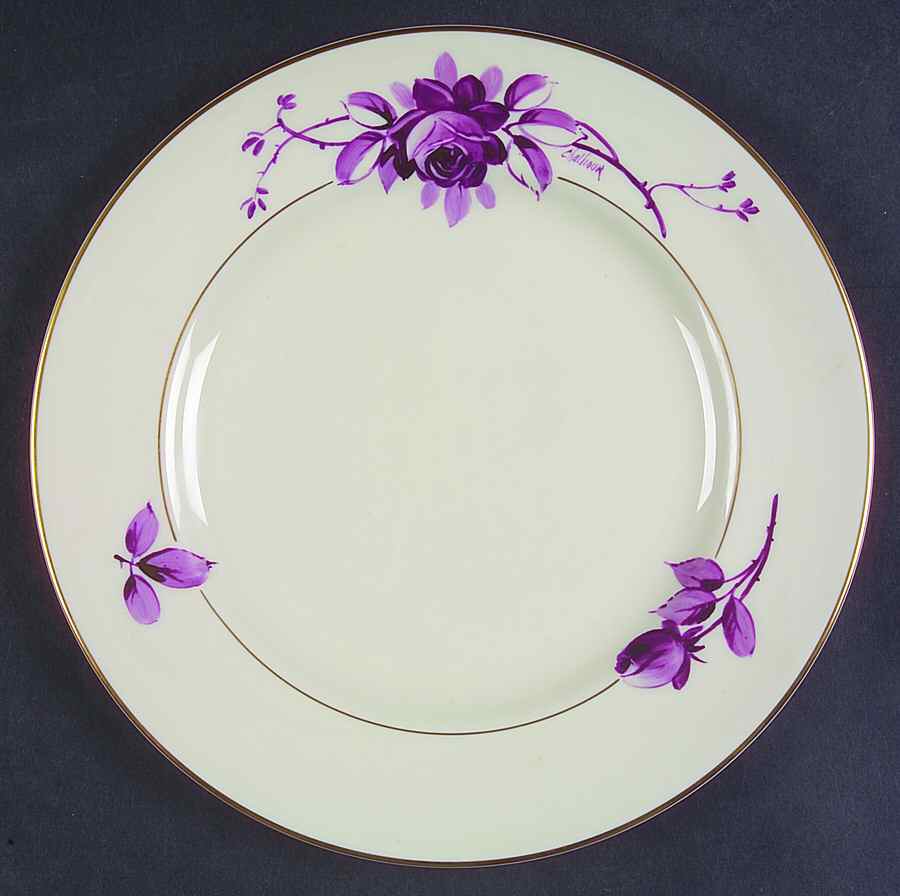 Rosa (Mulberry) Luncheon Plate by Pickard-1